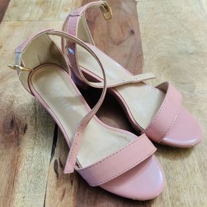 Light Pink Heels!
